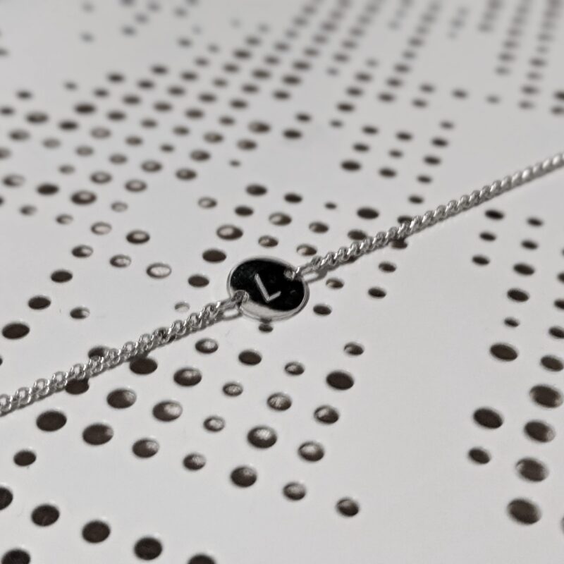 Initial bracelet, zilver